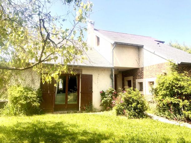 Maison 7 pièces 230 m²