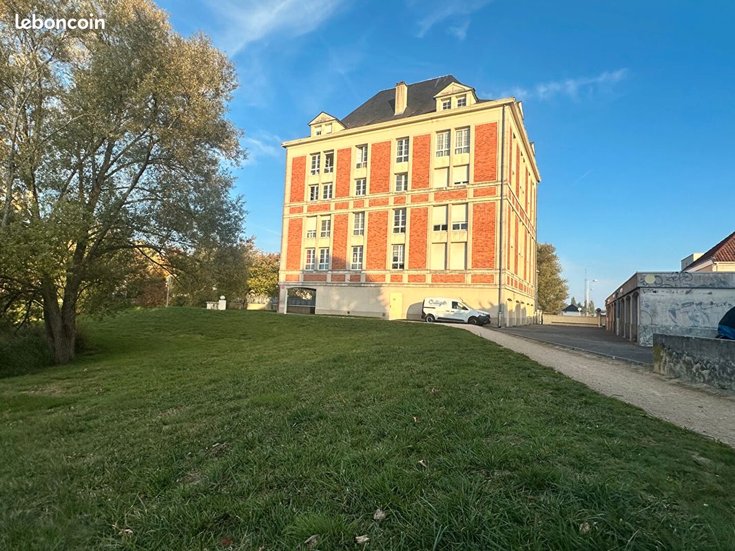 Appartement a louer moissy-cramayel - 4 pièce(s) - 91 m2 - Surfyn