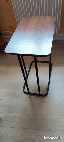 Table d'appoint (image 2)