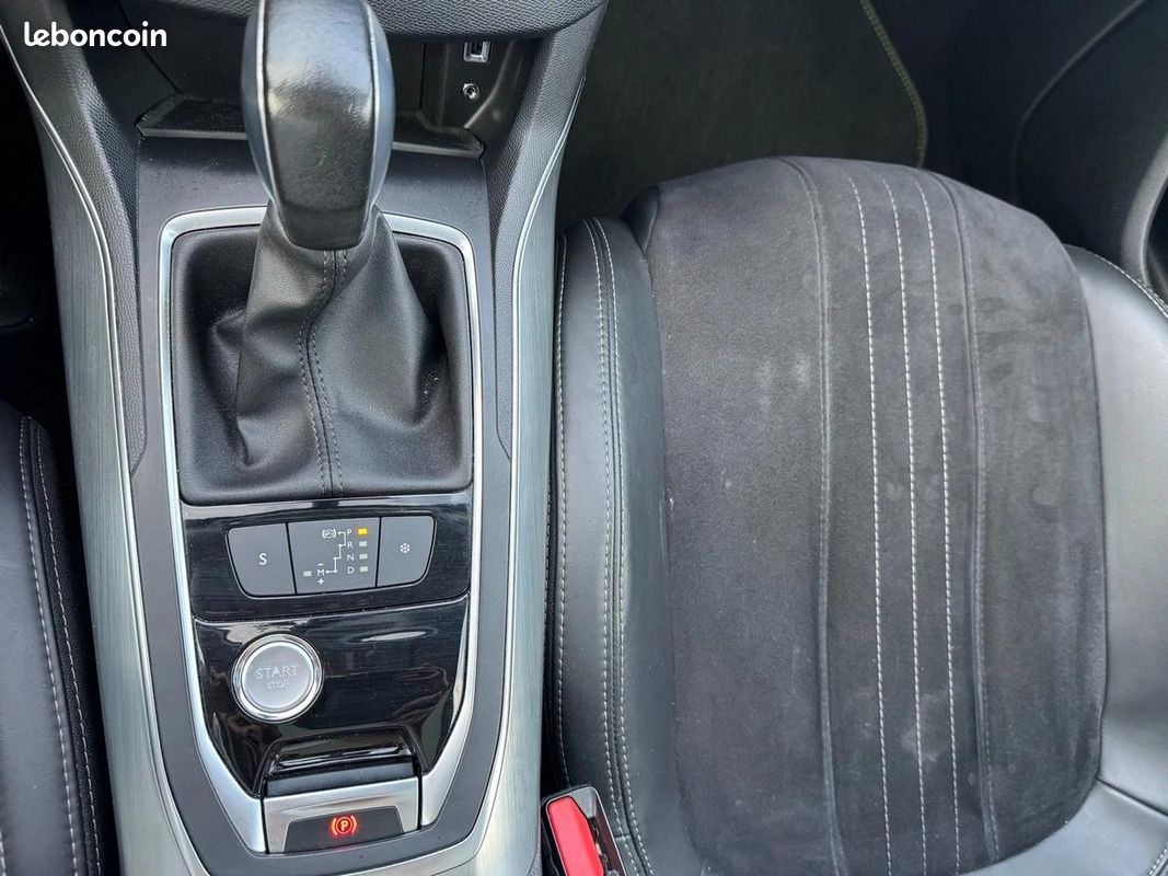Peugeot 308 II SW 2.0 BLUEHDI 150 S&S FELINE EAT6 (image 14)