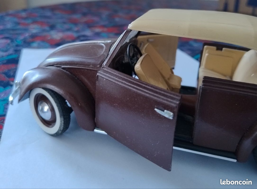 VOLKSWAGEN COCCINELLE 1200 1949, modèle réduit moulé sous