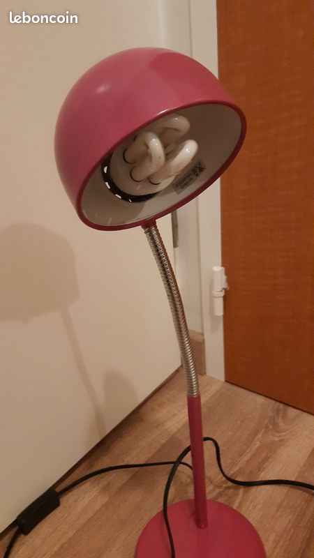 Lampe de bureau (image 3)