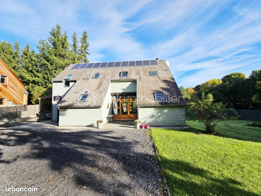 Maison 5 pièces 145 m² · à Chambon-sur-Lac · 145 m² · 420 000 €