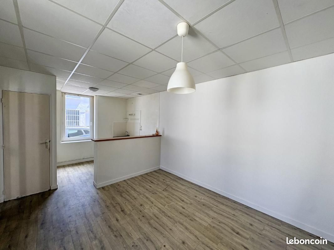 Appartement 1 pièce 34 m² · à Roanne · 34 m² · 355 €