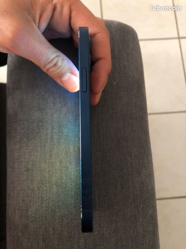 IPhone 12 64gb (image 5)
