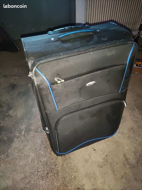 Valise a roulettes (image 1)