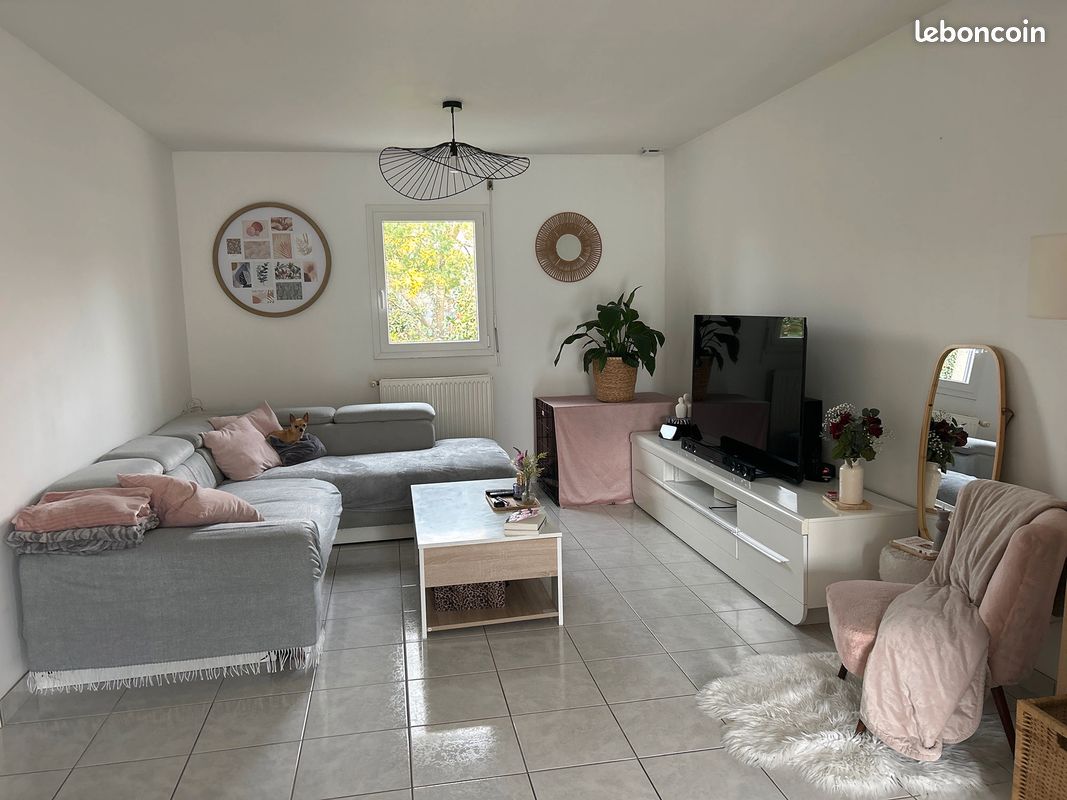 Maison 4 pièce(s) 89 m²à louer Reze