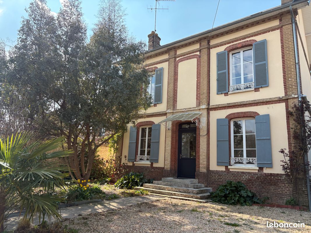 Maison 7 pièces 137 m² · à Louviers · 137 m² · 350 000 €