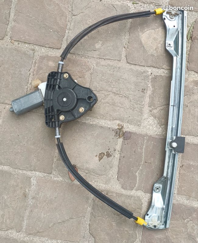 Lève-vitre électrique Avant Gauche Renault Clio I Phase 1 5 Portes - Occasion à Réparer