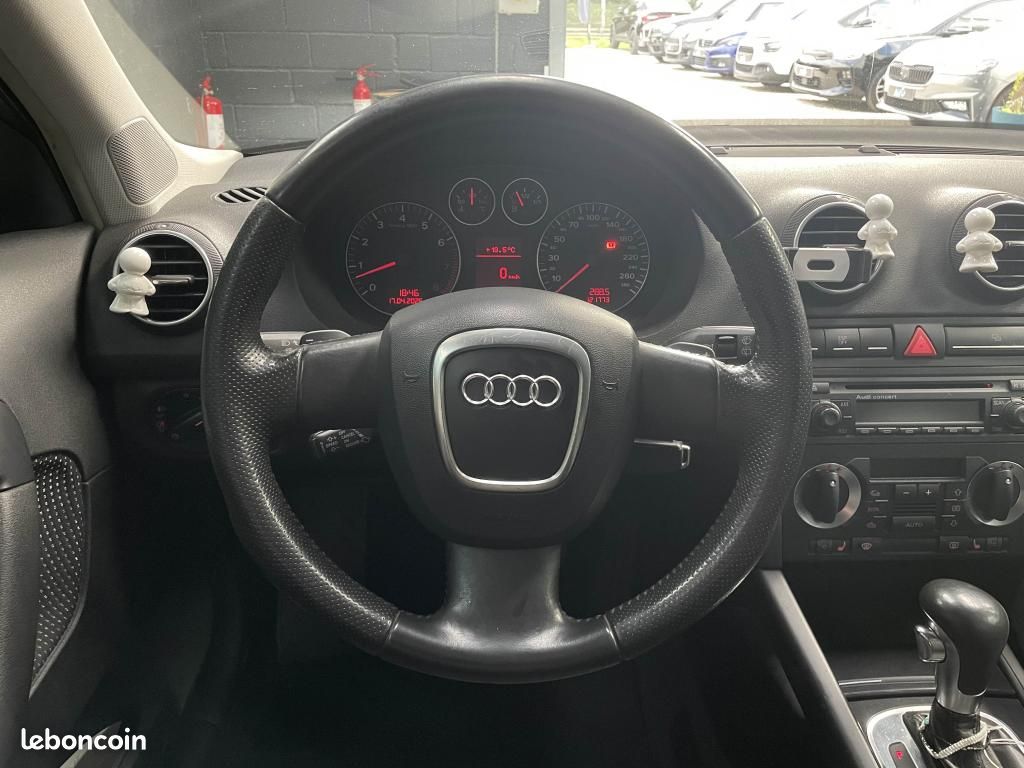 AUDI A3 Quattro 3.2i V6 - DSG 8P - Ambition Luxe / Sièges chauffants - Attelage (image 22)