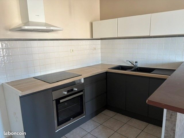 Appartement 3 pièces 62 m² · à Pierrelatte · 62 m² · 705 €/mois