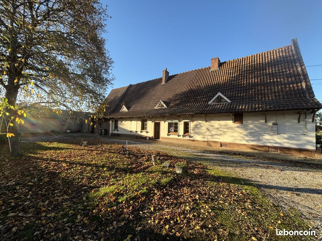 Maison 5 pièces 200 m² · à Saint-Venant · 200 m² · 319 500 €
