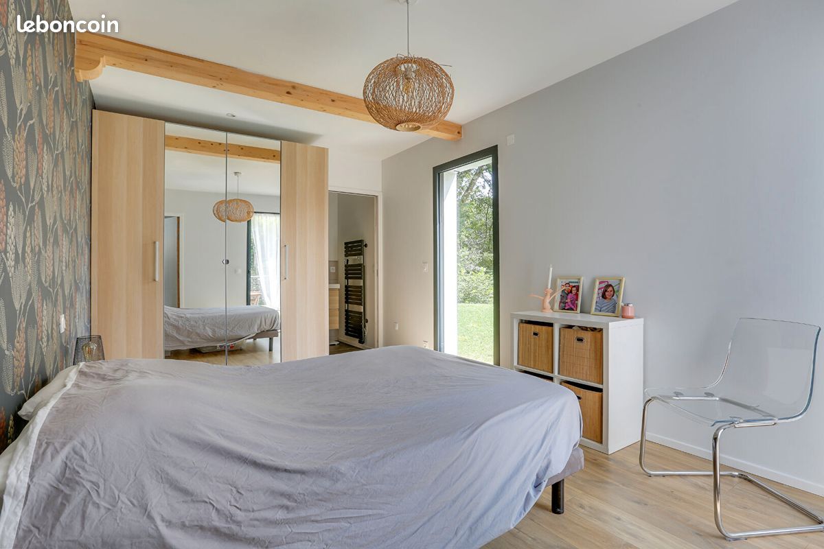 Propriété 8 pièces 198 m² - Bassussarry 64200 (image principale 5)