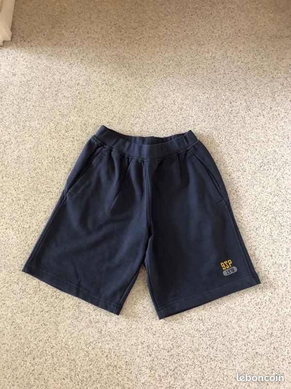 Short GO SPORT taille 12 ans quasi-neuf - Vêtements