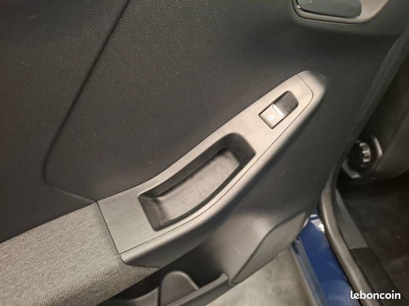 Ford Puma 1.0 Flexifuel 125 ch mHEV S&S BVM6 Titanium (image 30)