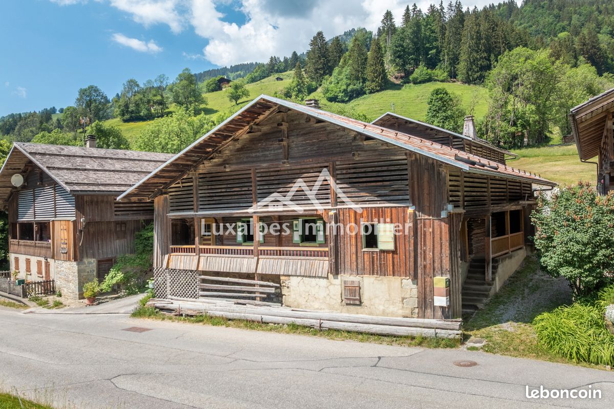 Maison 4 pièces 288 m² · à Le Grand-Bornand · 288 m² · 577 500 €