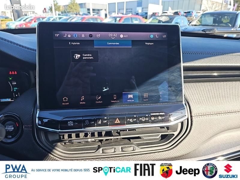 Jeep Compass 1.3 Turbo T4 240ch PHEV 4xe Trailhawk AT6 eAWD (image 16)