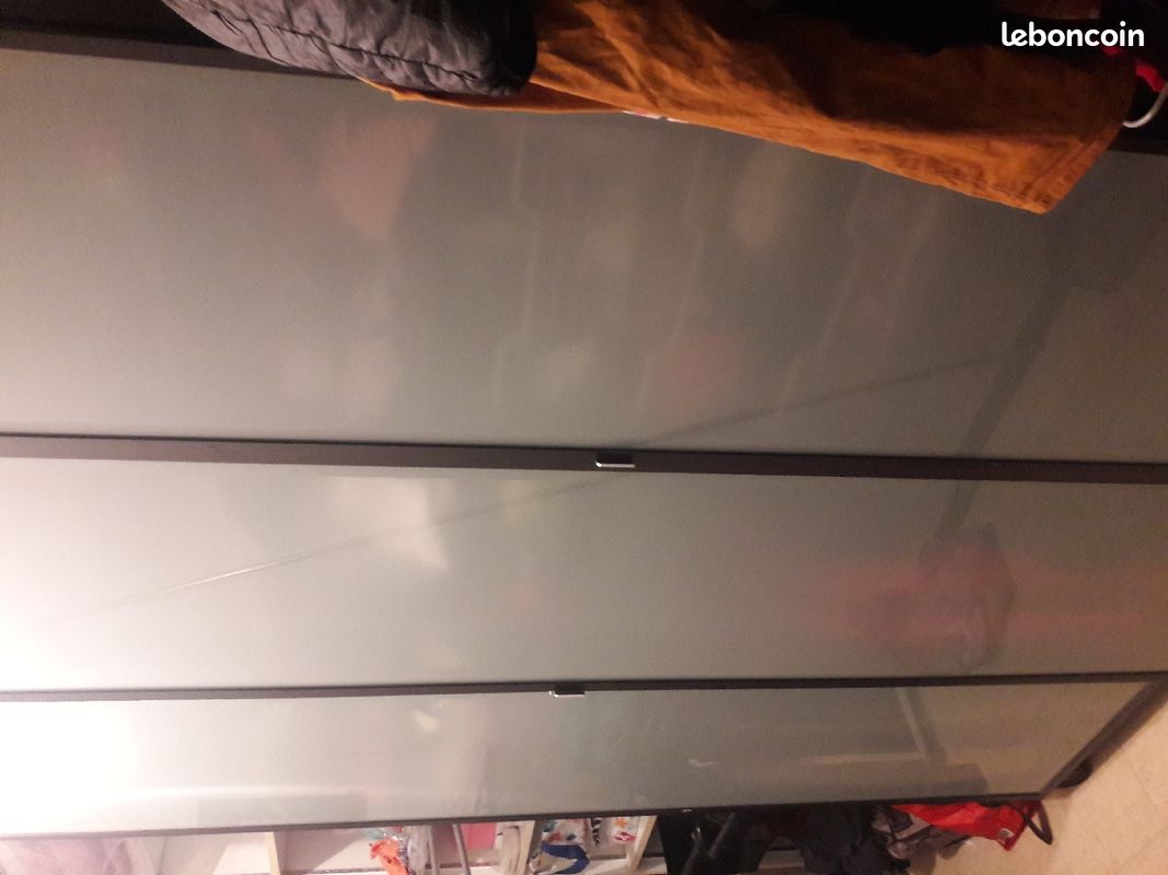 Grande Armoire dressing et penderie marron (image 1)