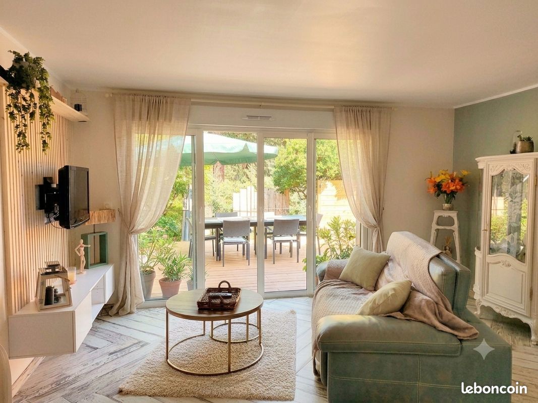 Maison 3 pièces 70 m² · à Meschers-sur-Gironde · 70 m² · 390 000 €