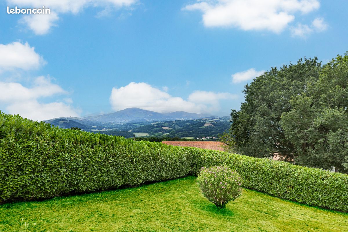 Maison 6 pièces 185 m² · à Sare · 185 m² · 532 000 €