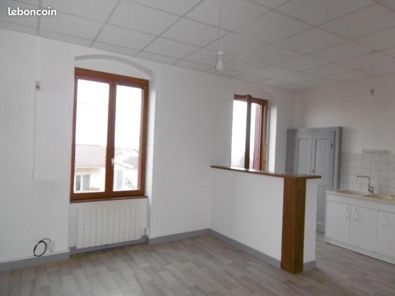 Appartement 2 pièces 45 m² · à Vindry-sur-Turdine · 45 m² · 445 €