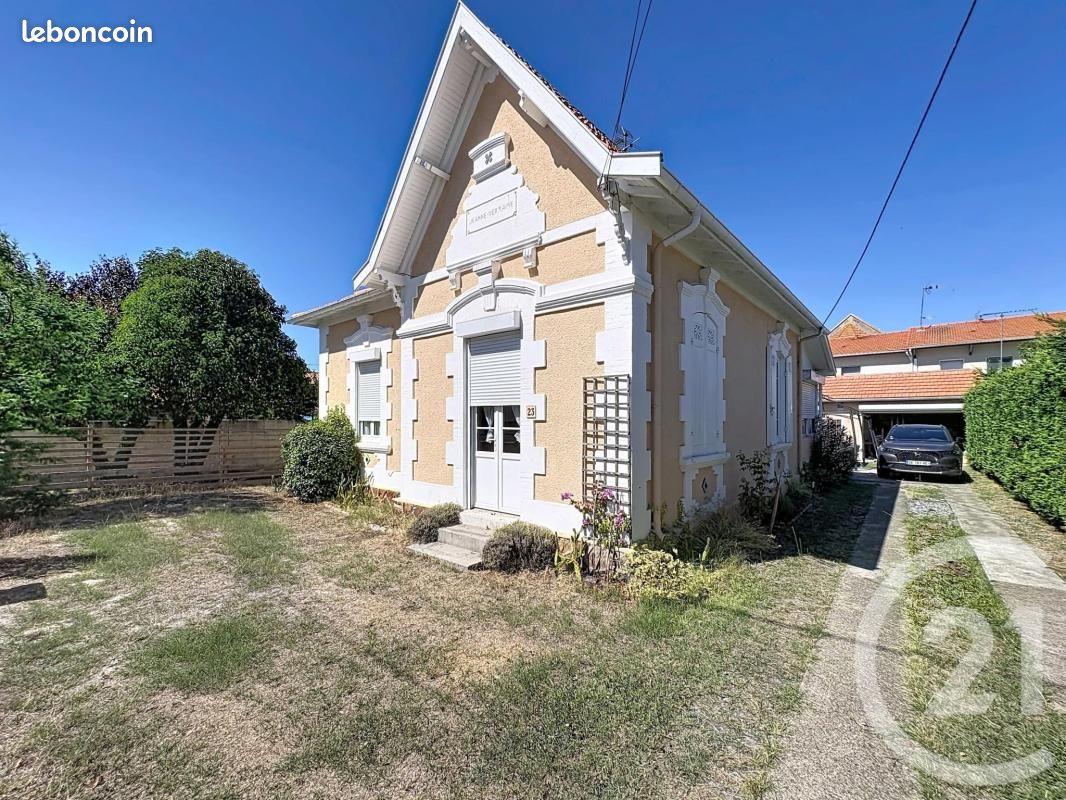 Maison 4 pièces 99 m² · à Gujan-Mestras · 99 m² · 1 325 €/mois