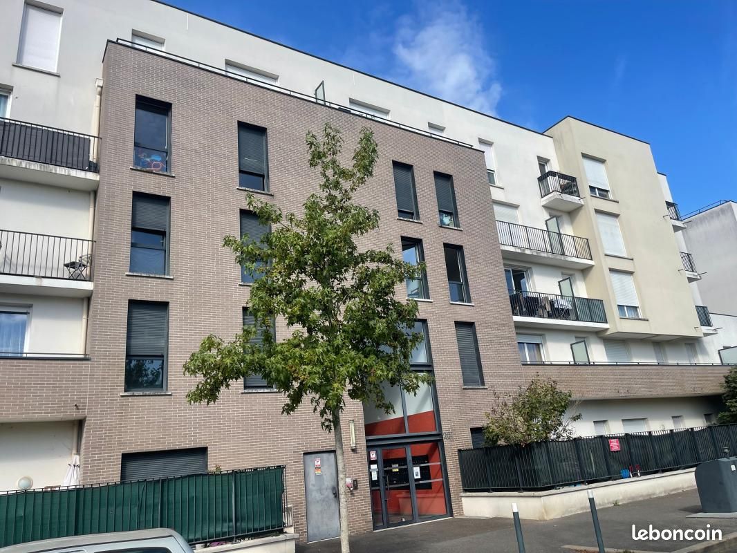 Appartement 4 pièces 73 m² · à Fleury-Mérogis · 73 m² · 185 000 €