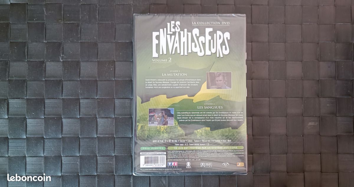 DVD série TV - Les envahisseurs volume 2 - neuf sous blister (image 2)