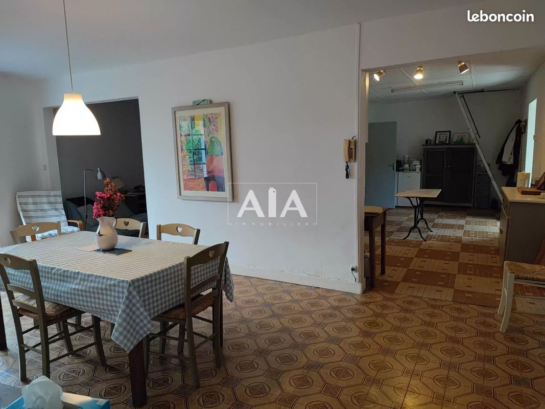 Maison de village 7 pièces 177 m² - Fontenille 16230 (image principale 4)