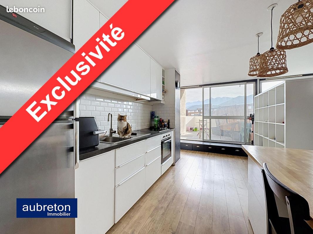 Appartement 3 pièces 67 m² · à Grenoble · 67 m² · 70 000 €