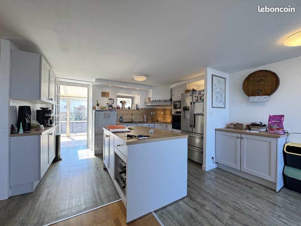 Maison 10 pièces 211 m² (image 5)