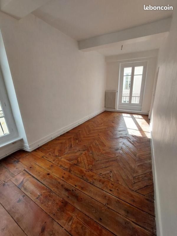 Appartement 2 pièces 43 m² · à Issoire · 43 m² · 420 €