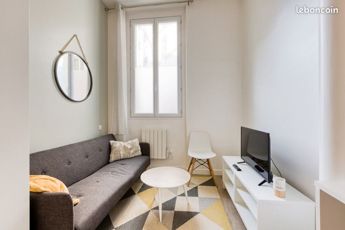 Appartement 1 pièce 15 m² · à Paris · 15 m² · 881 €