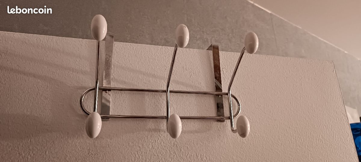 Porte manteaux de porte TBE 5 euros (image 1)
