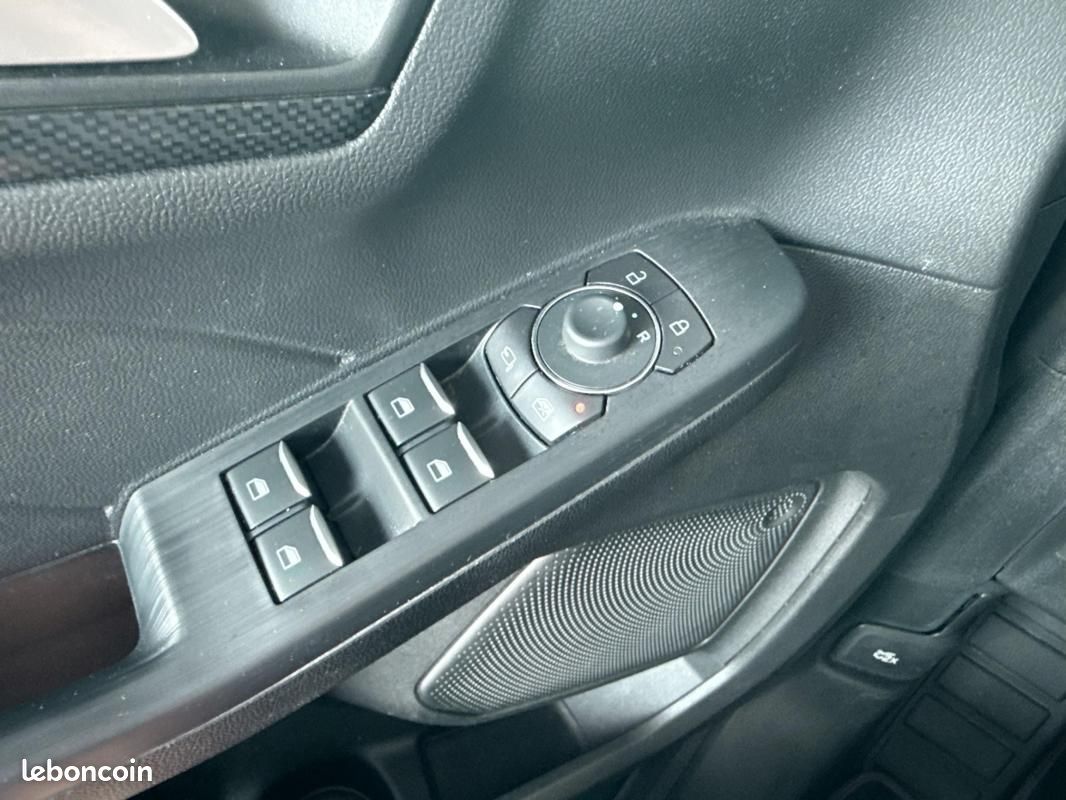 Ford Kuga 2.0 EcoBlue 120 BVA ST-Line X (image 18)