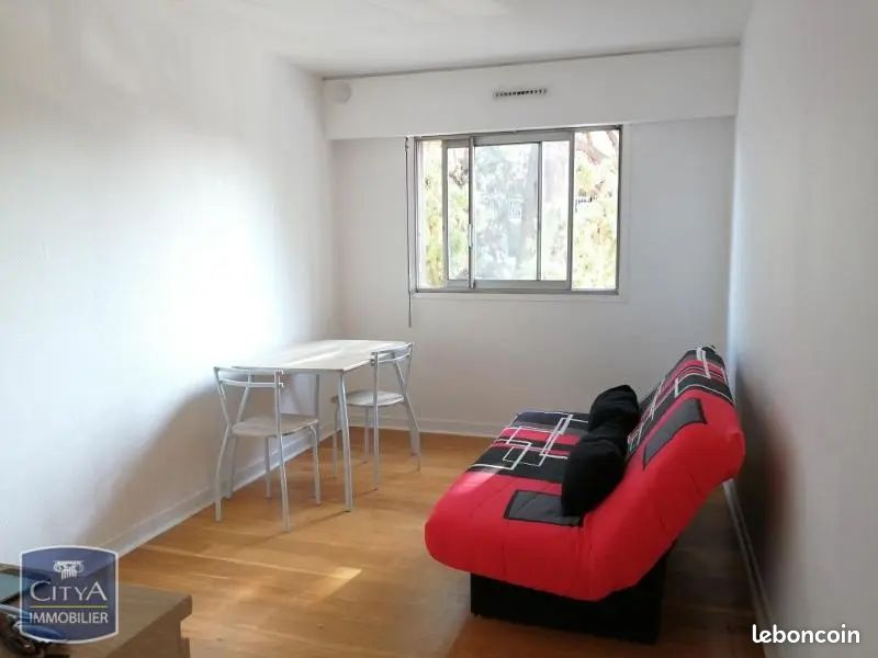 Appartement 1 pièce 20 m² · à Charleville-Mézières · 19,6 m² · 420 €/mois