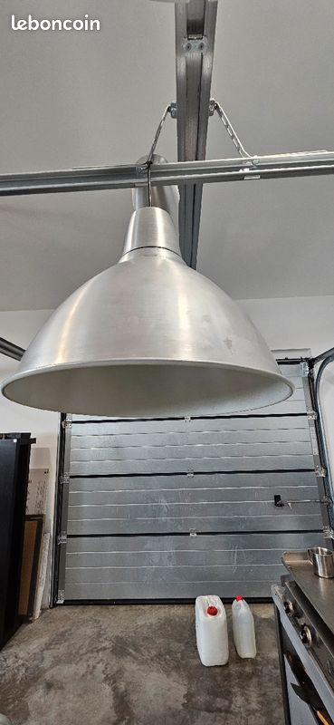 Gros lustre rond style industriel (image 1)