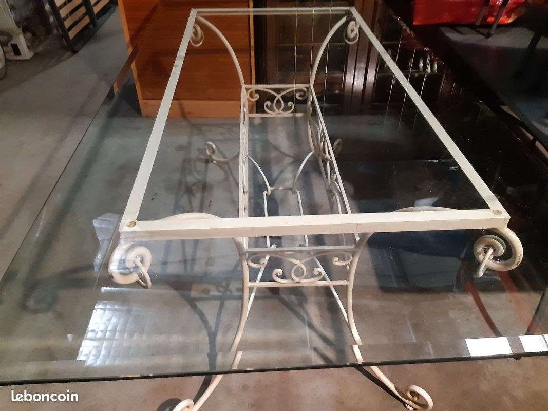 Table fer forges et dessus verre (image 3)