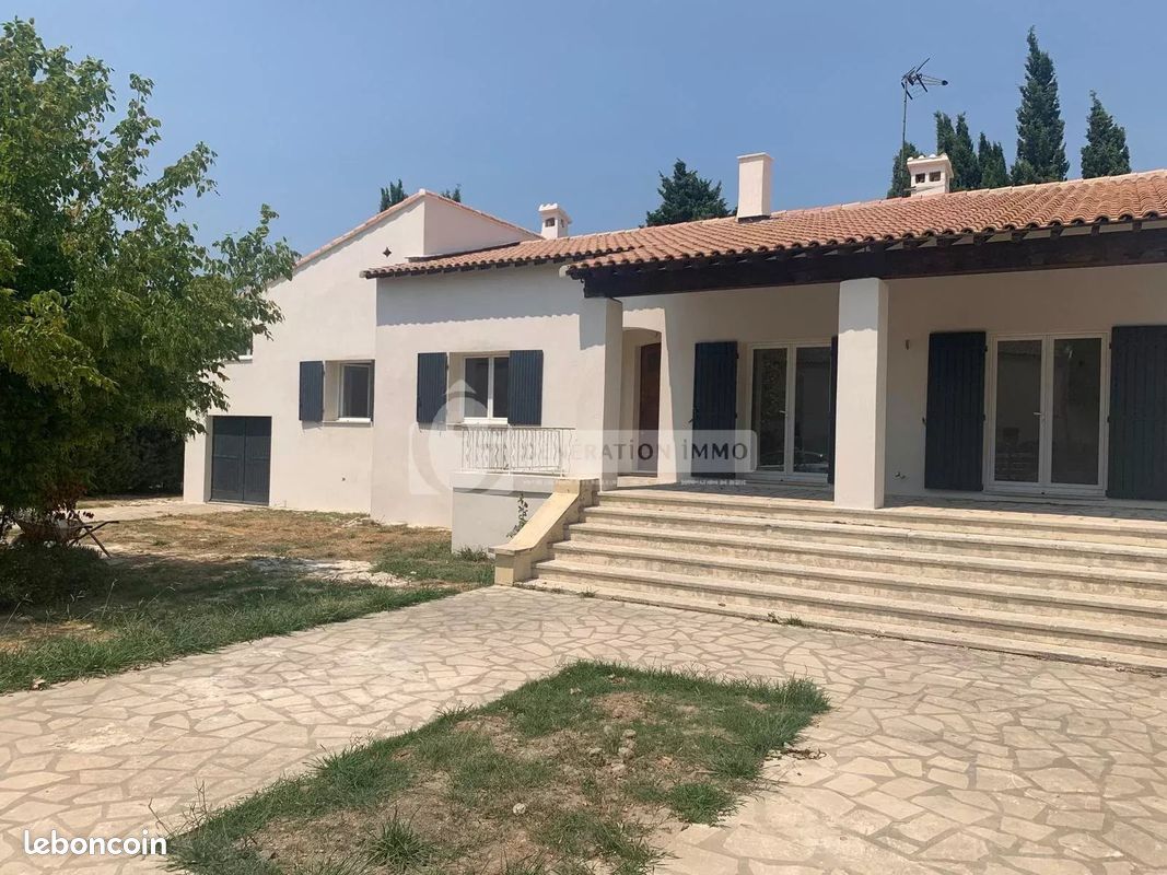 Maison 5 pièces 125 m² · à Fontvieille · 125 m² · 655 000 €