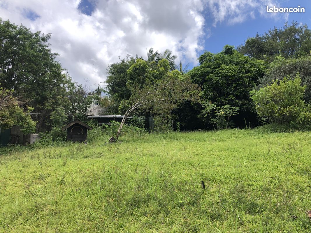 Terrain 412 m² · au Tampon · 412 m² · 119 480 €