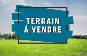 https://img.leboncoin.fr/api/v1/lbcpb1/images/62/c7/f1/62c7f100b92fa1253f23da2dfebb83835d60978e.jpg?rule=ad-image