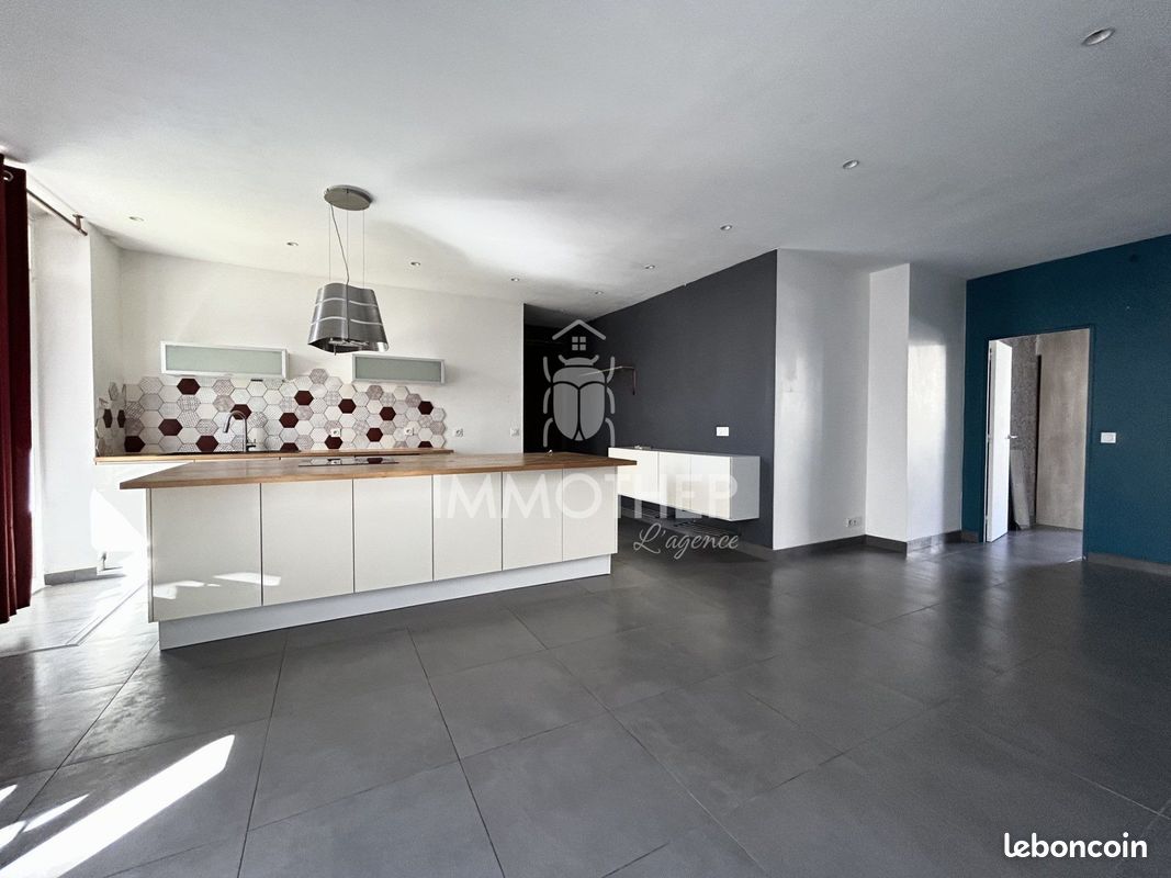 Appartement 2 pièces 62 m² · à Grenoble · 62 m² · 900 €/mois