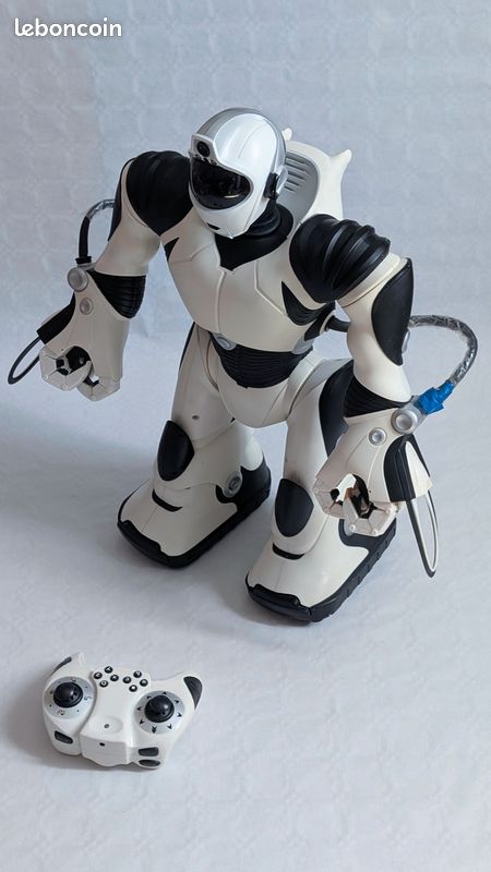 Robosapien V2 (image 3)
