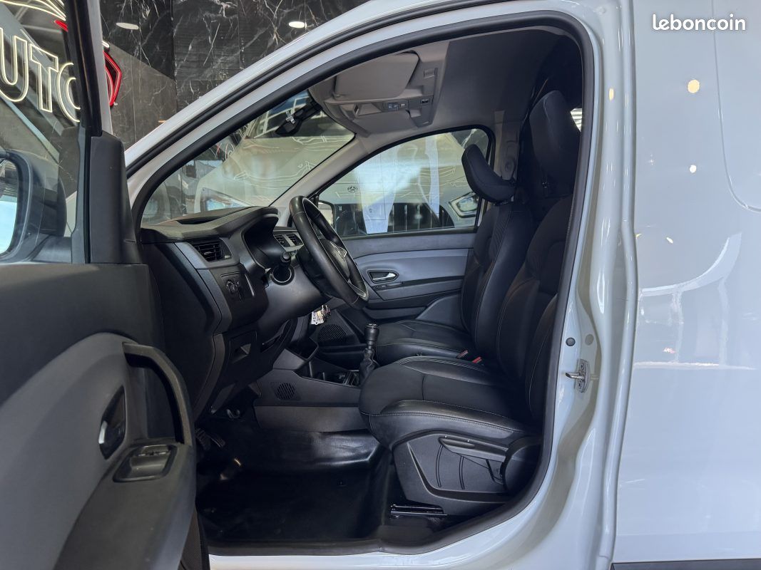 Renault express 1.5 blue dci 95ch confort 22 2022 tva recuperable (image 13)