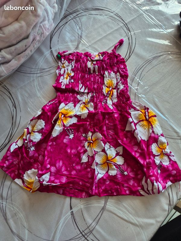 Vêtements bébé fille 1mois en lot (image 2)
