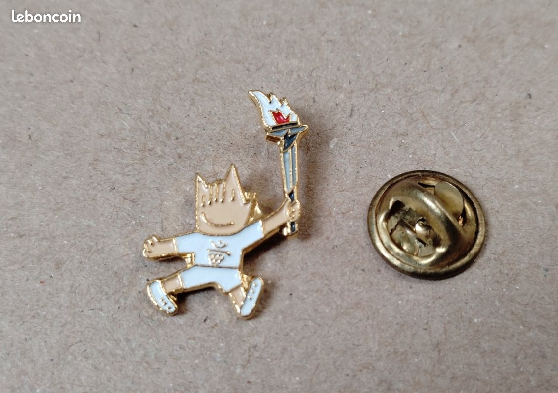 pin's JO Jeux Olympiques Barcelone 92 - Sony (doré signé coob 92