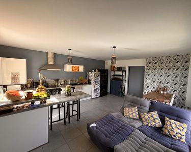 Appartement 330 000 € - 64 m²