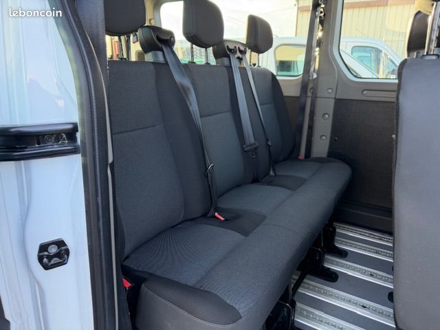 20990 HT - RENAULT Master TPMR 4 Fauteuils Roulants Combi 9 places L2H2 DCI 135 Grand Confort 2,3 L - 12/2020 - 129800 kms (image 6)