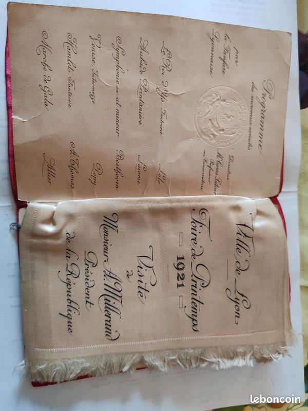 Menu de repas authentique de la chambre de commerce de Lyon en 1921 (image 4)