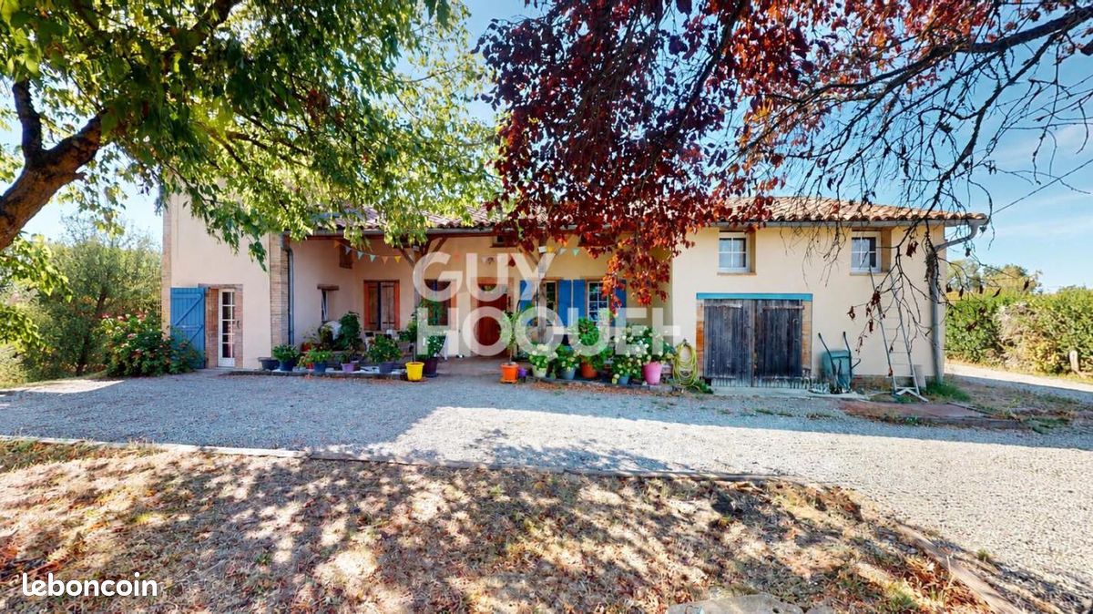 Maison 5 pièces 156 m² · à Launac · 156 m² · 310 000 €